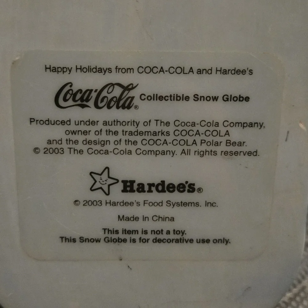 2003 Coca-Cola Polar Bear Snow Globe – Hardee’s Exclusive Holiday Promo